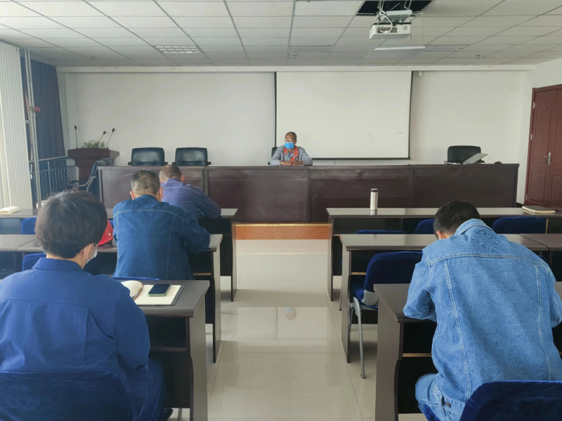 凝心聚力戰(zhàn)疫穩(wěn)產(chǎn) 擔(dān)當(dāng)作為共謀發(fā)展&mdash;&mdash;物產(chǎn)工投公司召開疫情防控與生產(chǎn)經(jīng)營(yíng)專題部署會(huì)議